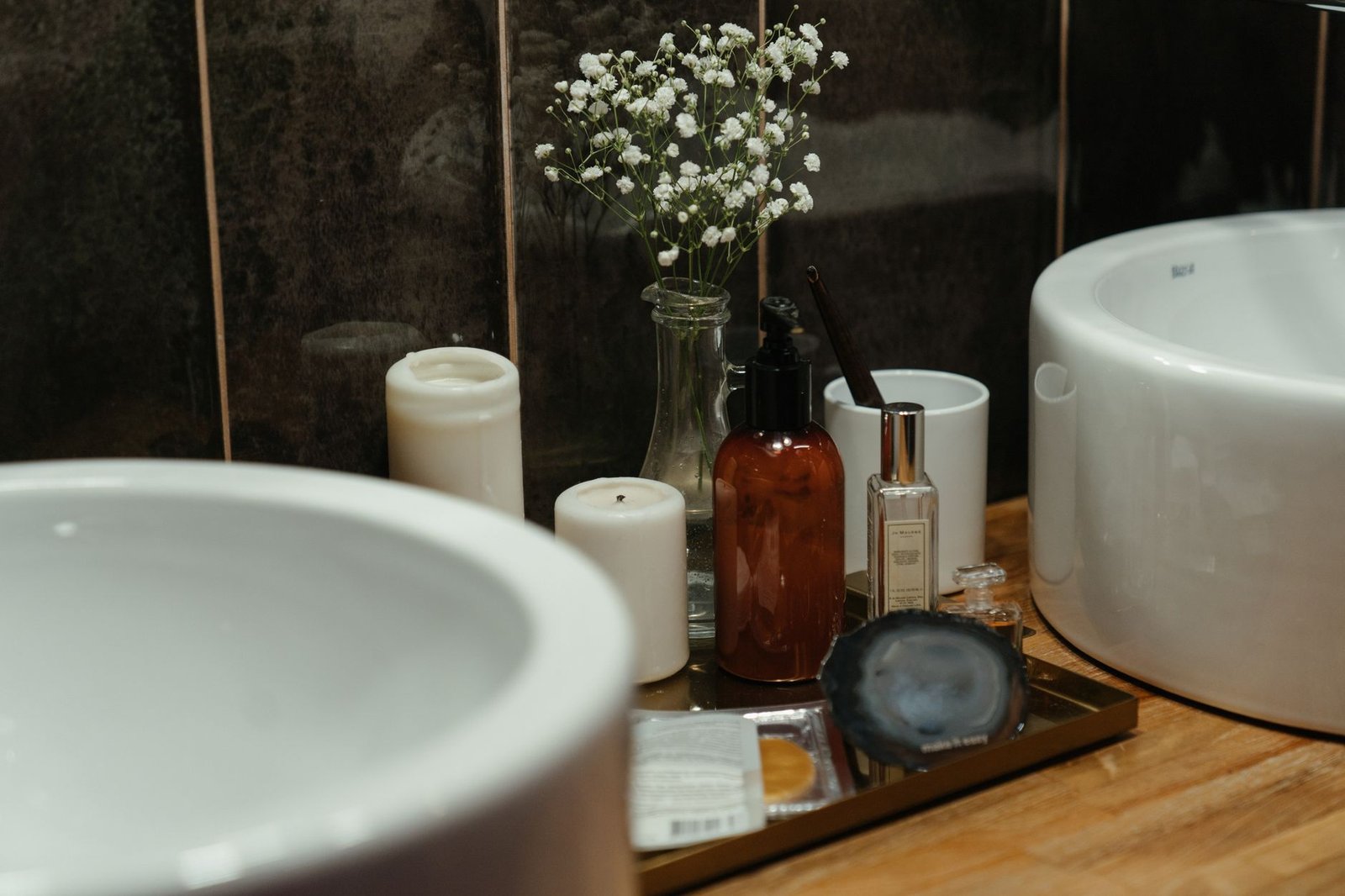 Twice a day, morning and night, is the standard azelaic acid routine