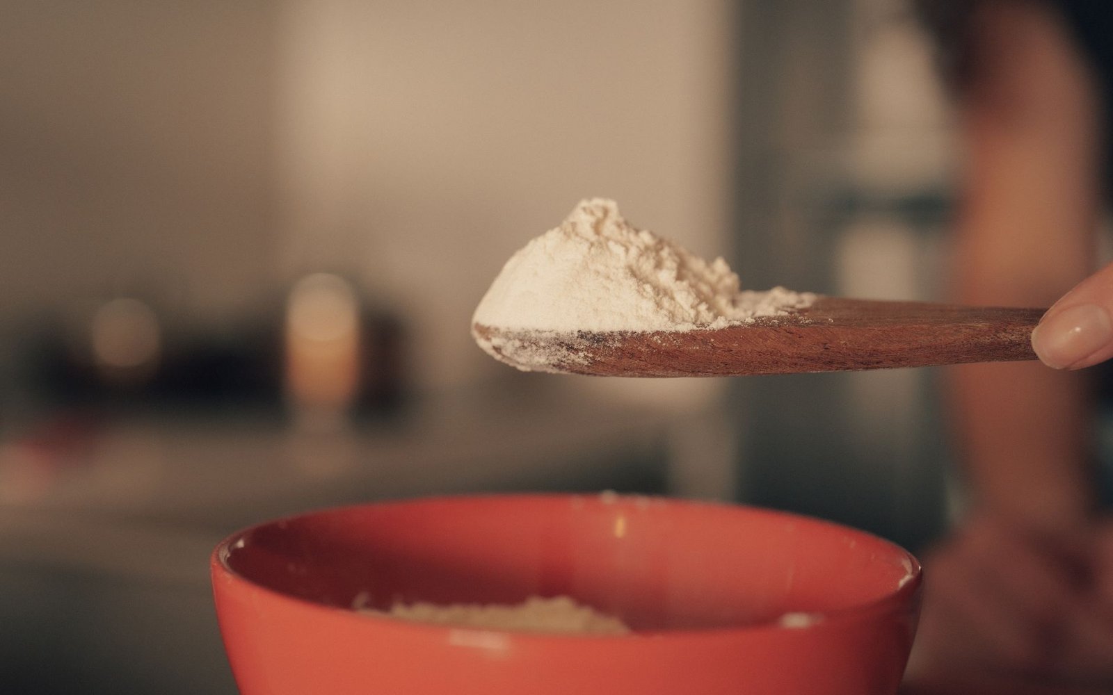 Two parts sugar to one part oil, judged by eye
