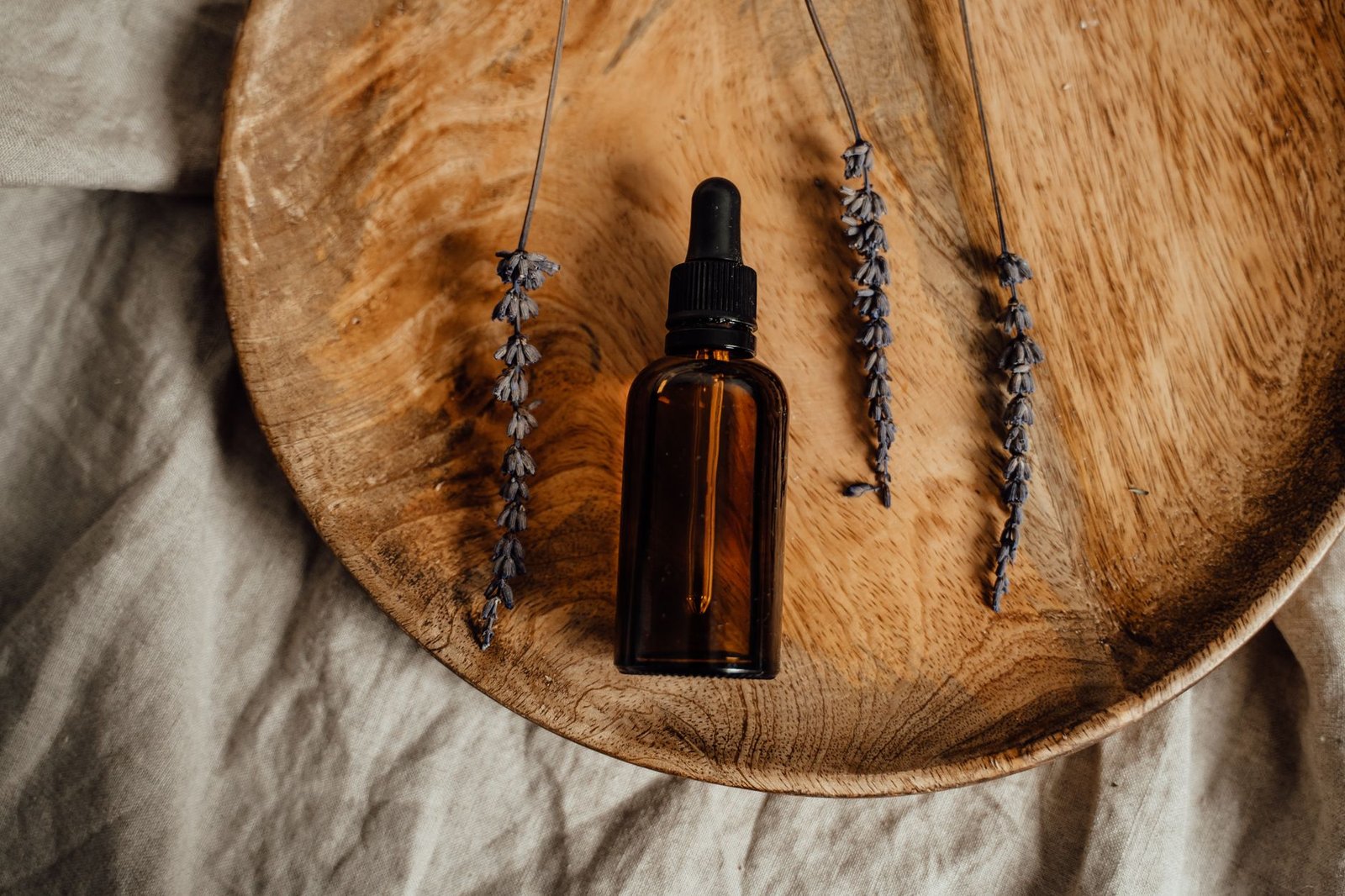 A few drops of essential oil is all the scent it needs